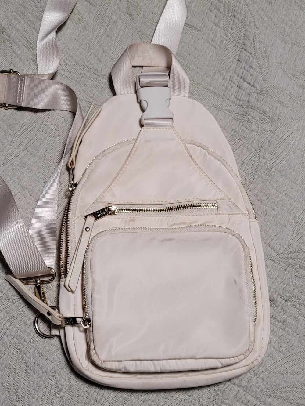 💚10 for $10💚 Bundle and save Crossbody Sling Bag
